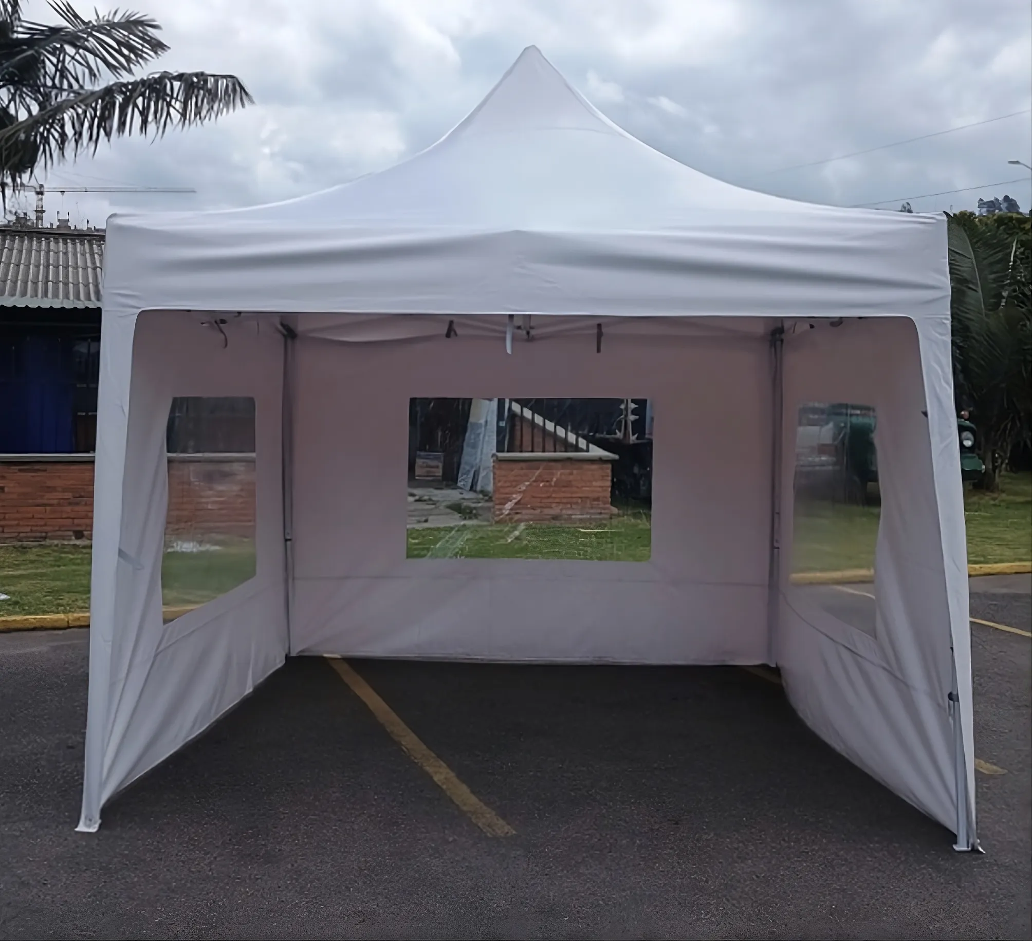 Carpas plegables 2×2 de Carpas Cubricol en Bogotá
